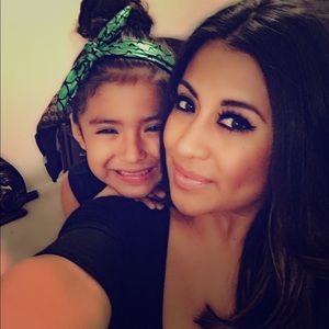 Meet your Posher, Carmen